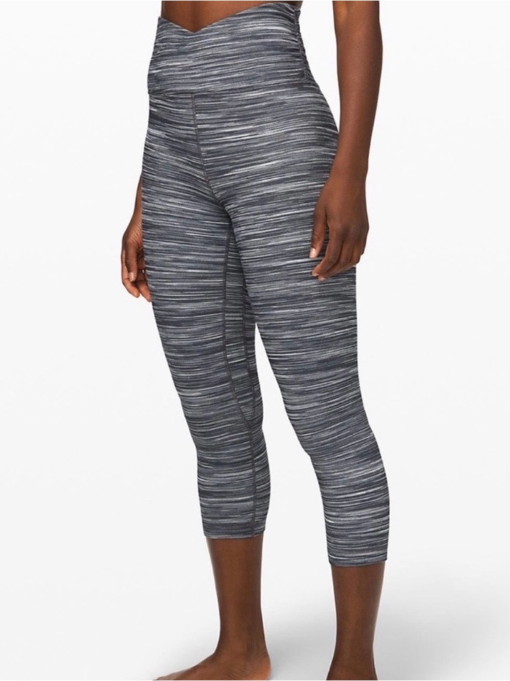 lululemon athletica Gray Heathered Striped Capri Leggings (Brand new!)